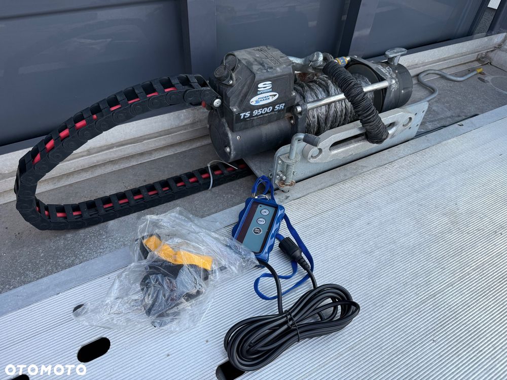 Mercedes-Benz SPRINTER - 16