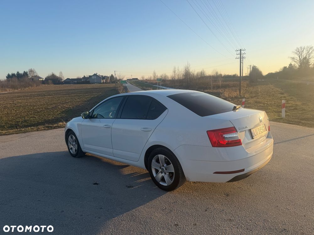 Skoda Octavia 1.4 TSI Ambition - 6