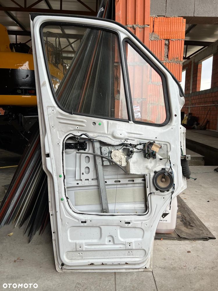 Drzwi lewe lewy przód Mercedes Sprinter W906 - 4