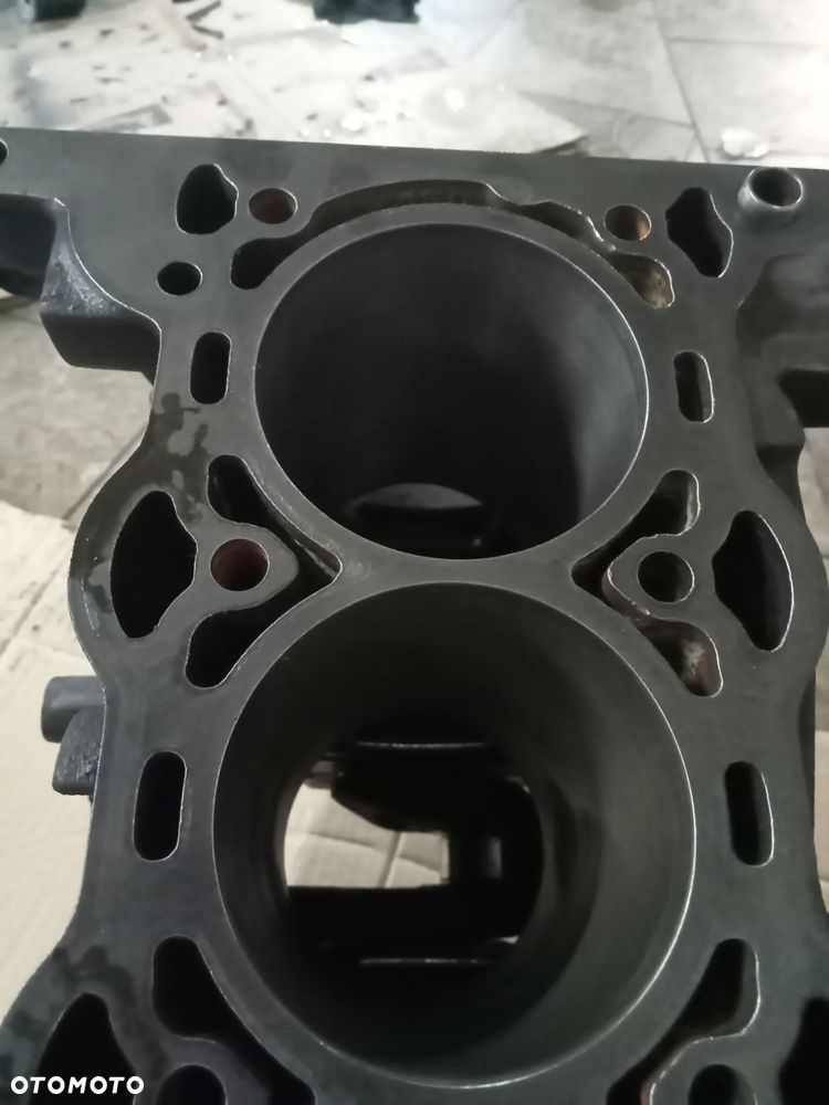 blok silnika corsa d 1.4 16v 55569116 - 10