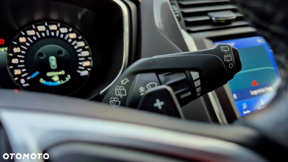 Ford Mondeo 2.0 EcoBlue Titanium - 30