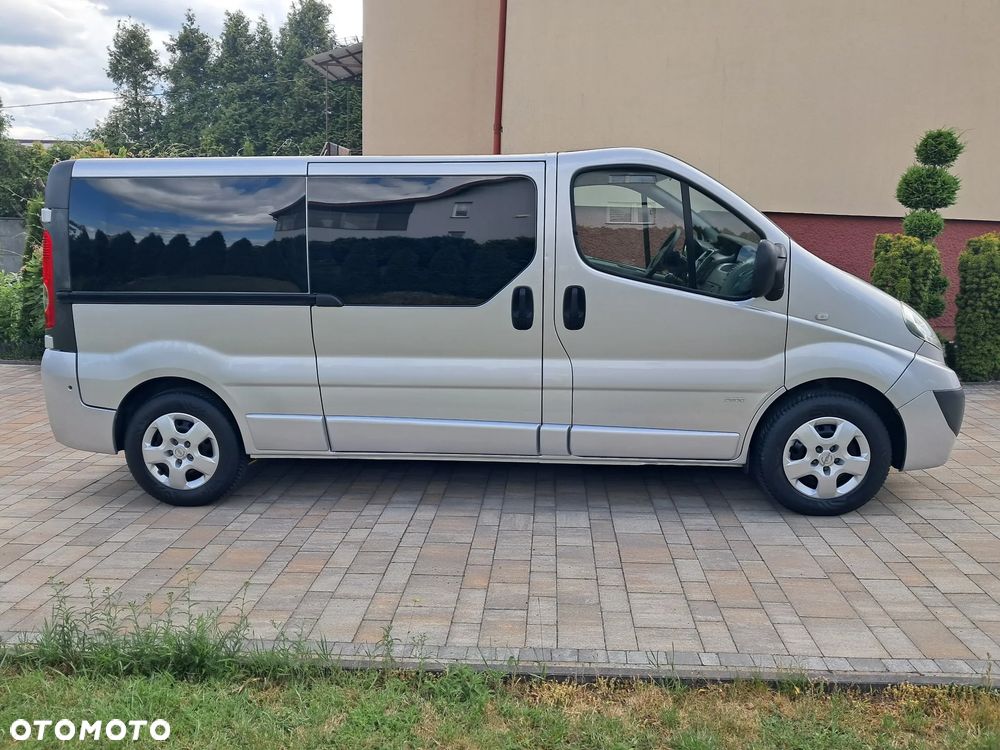 Opel Vivaro L2H1 2.9t - 3