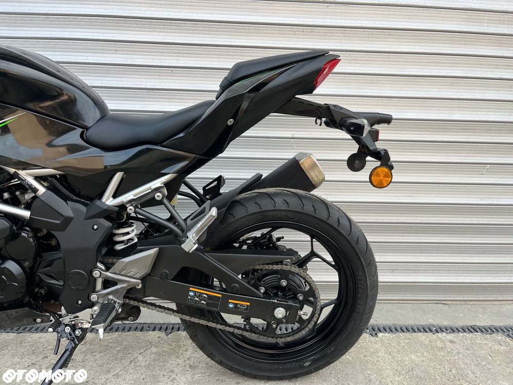 Kawasaki Z - 37
