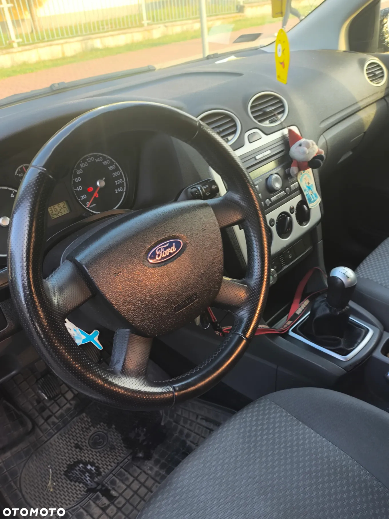 Ford Focus 1.8 TDCi Sport - 6