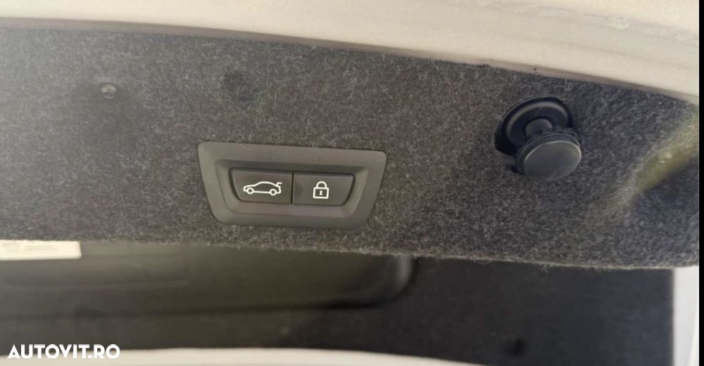 BMW Seria 5 525d xDrive - 7