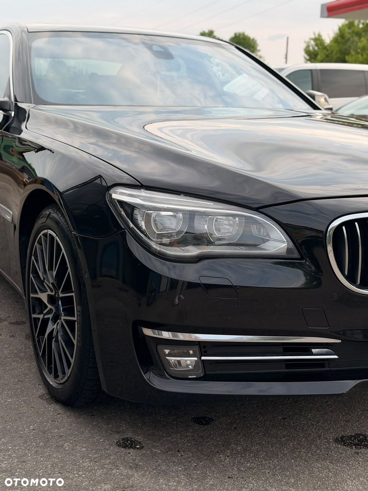 BMW Seria 7 730d xDrive - 5