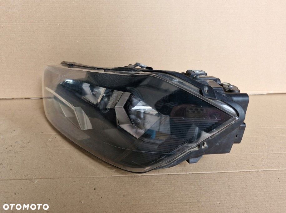 Lampa lewa przednia lewy przód Volkswagen Polo 2G1941005 90099316 - 2