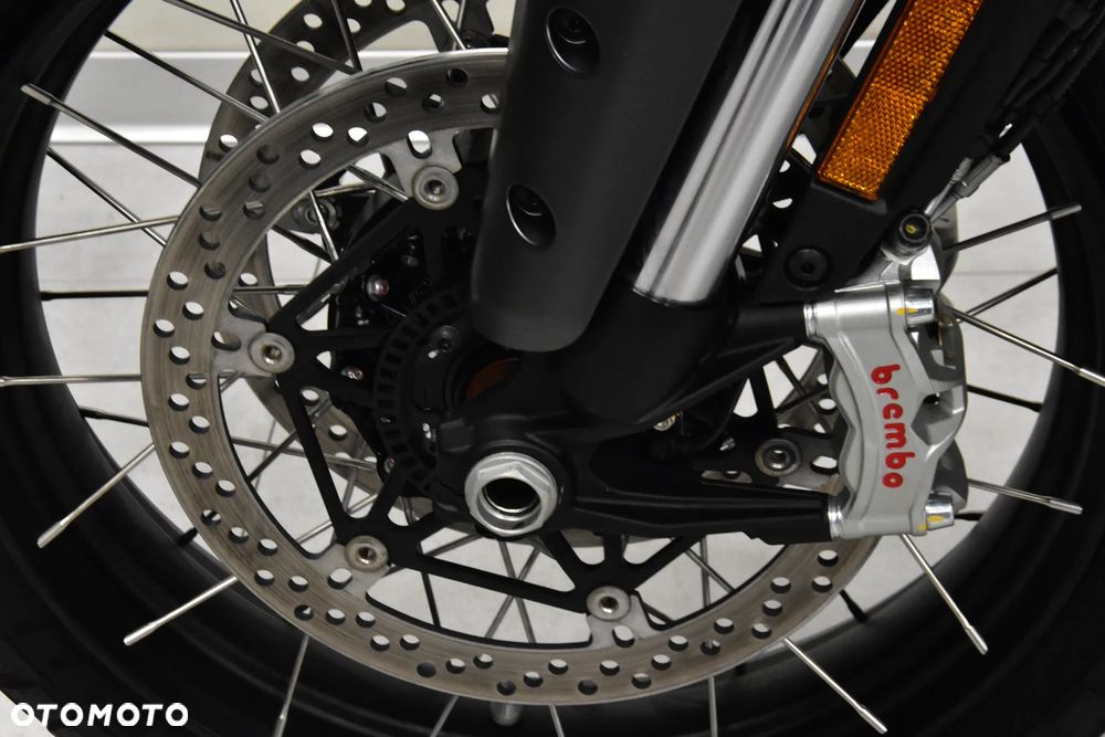 Ducati Multistrada - 35