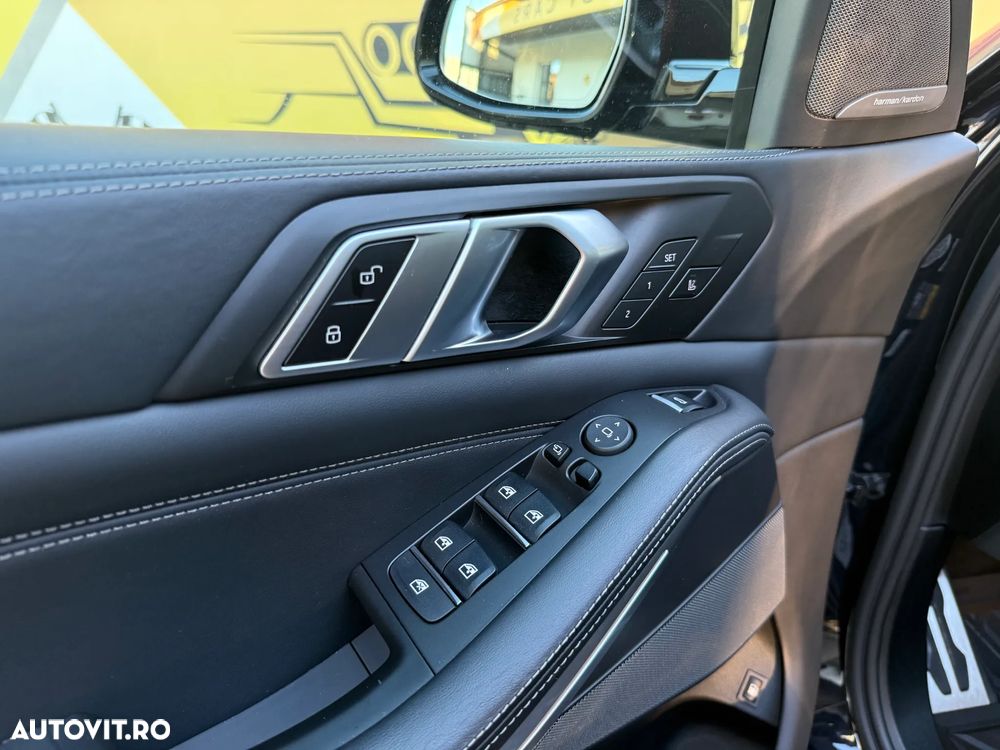 BMW X5 xDrive45e - 27