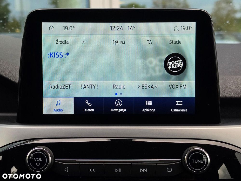 Ford Kuga - 23