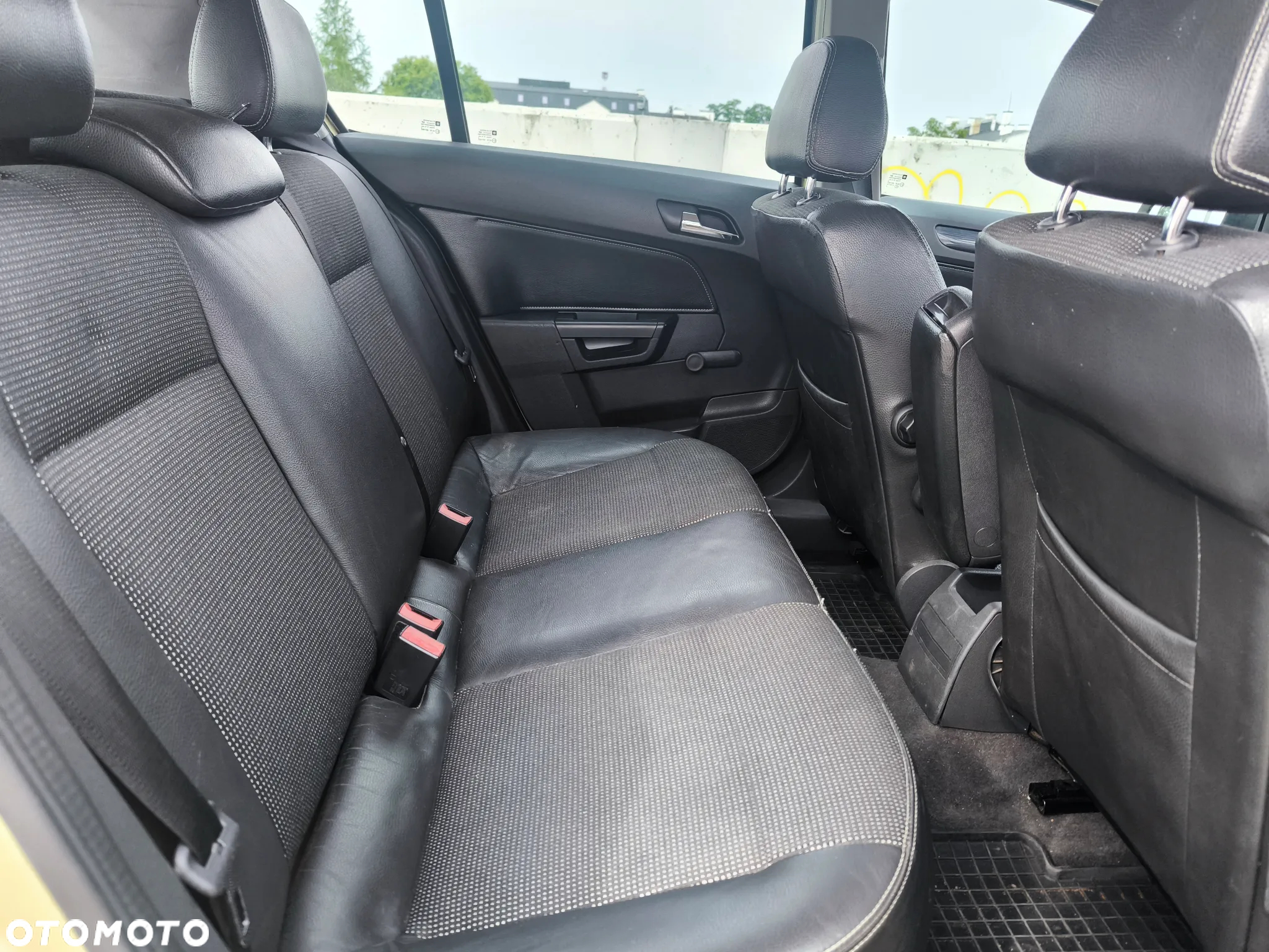 Opel Astra III 1.7 CDTI Cosmo - 9