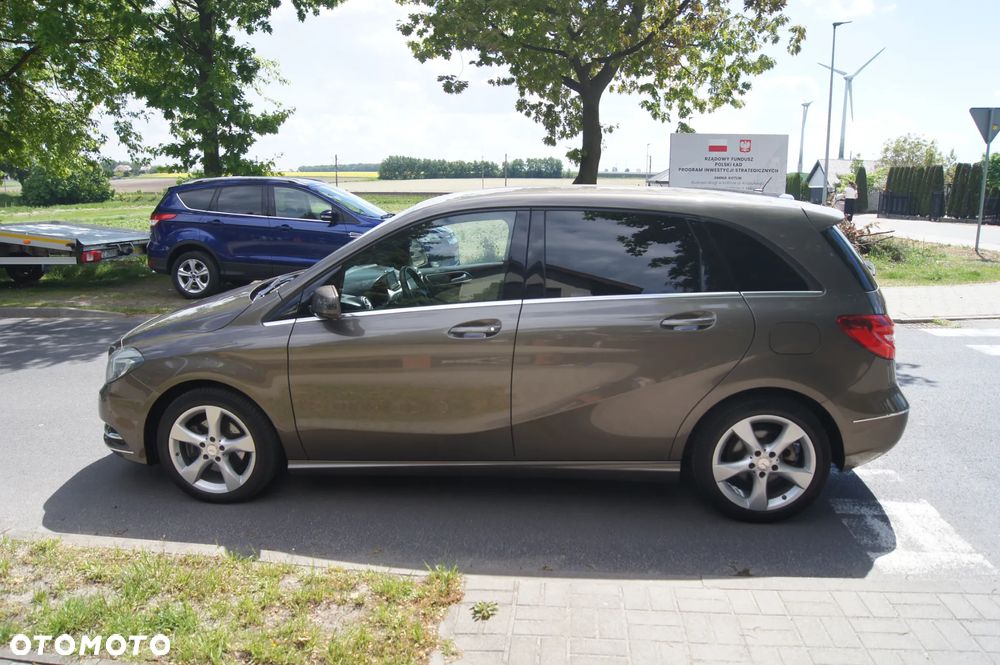 Mercedes-Benz Klasa B 180 CDI (BlueEFFICIENCY) - 8
