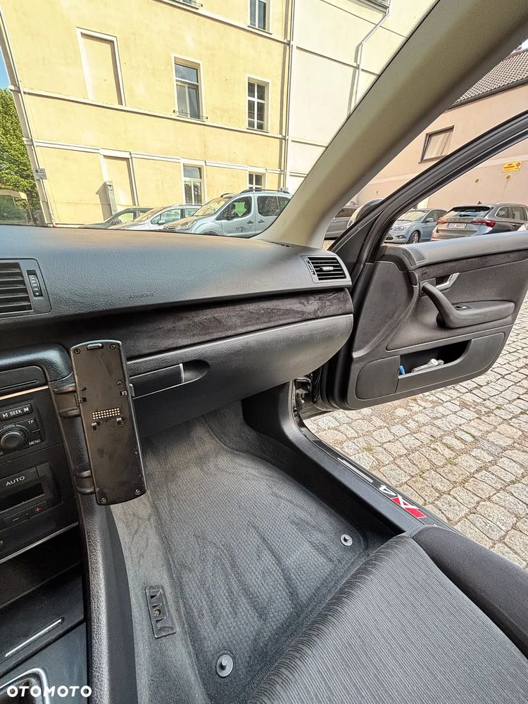 Audi A4 Avant 2.0 TDI DPF - 5