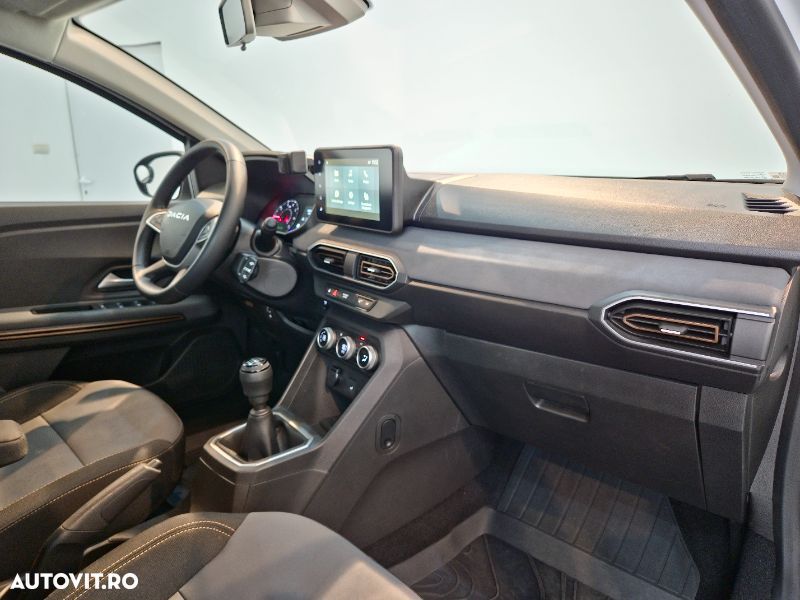 Dacia Sandero - 13