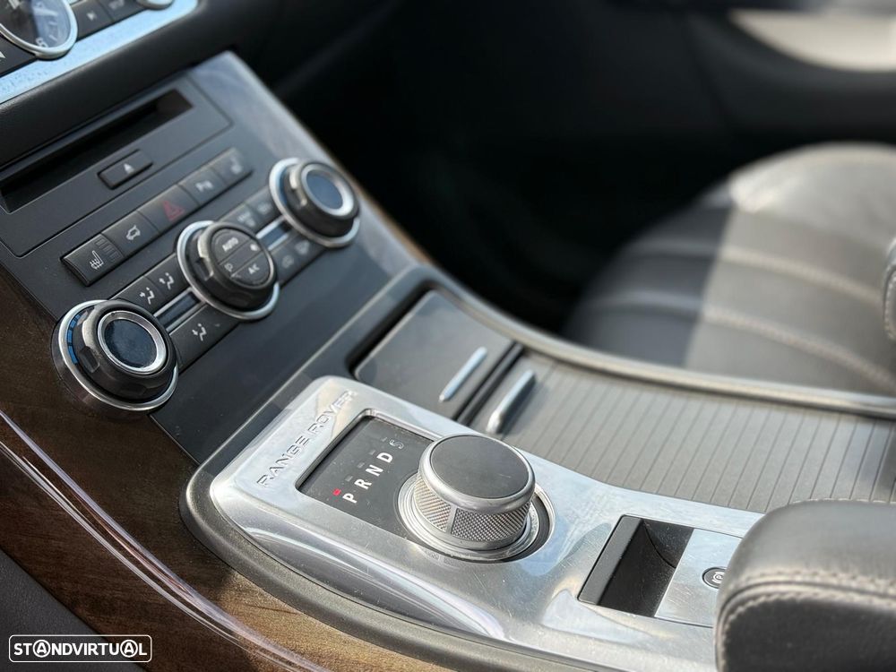 Land Rover Range Rover Sport 3.0 SDV6 HSE Black - 22