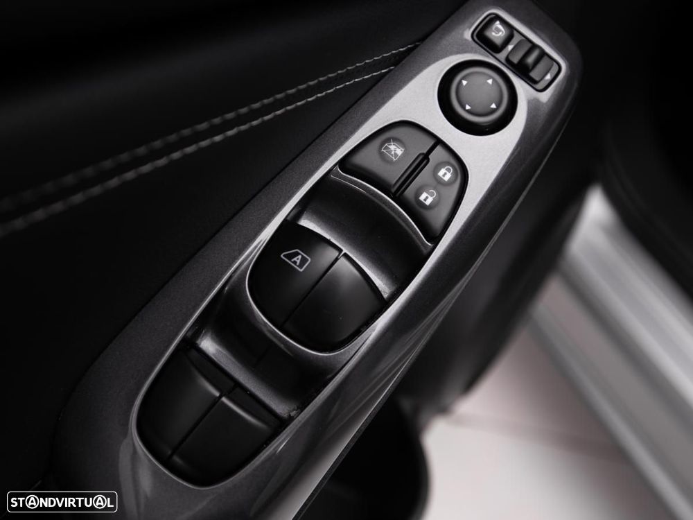 Nissan Juke 1.0 DIG-T N-Connecta DCT - 14