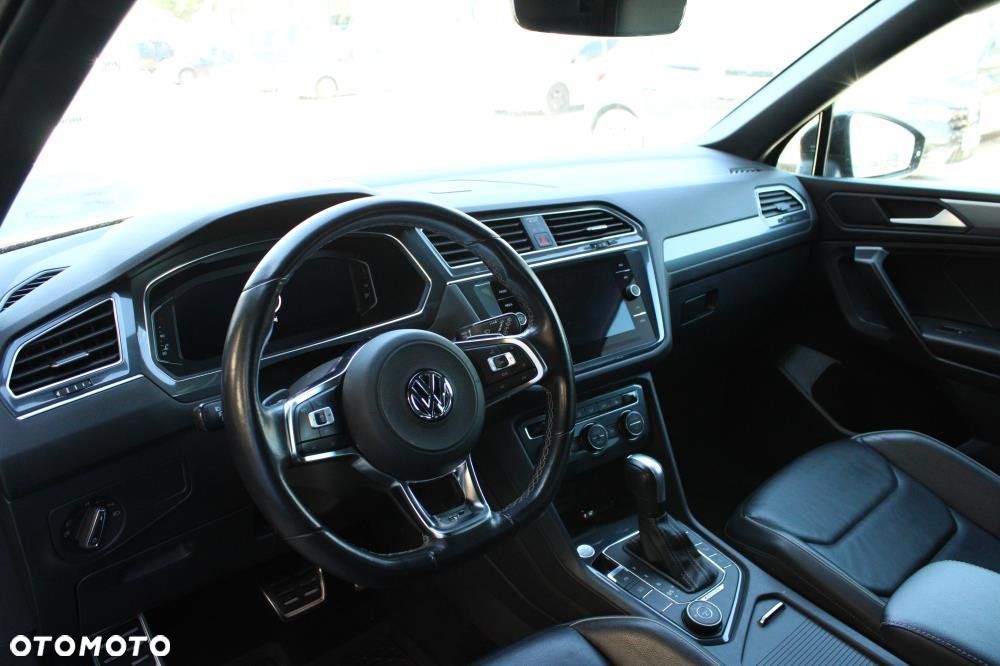 Volkswagen Tiguan Allspace - 16