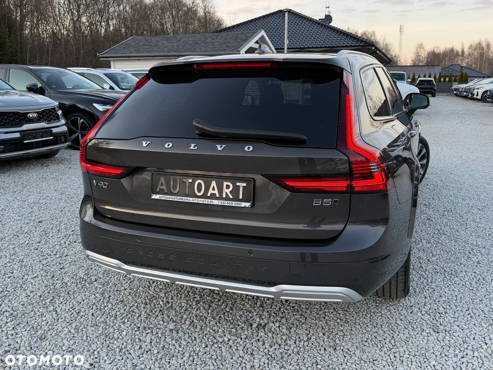Volvo V90 Cross Country B5 D AWD Ultimate - 15