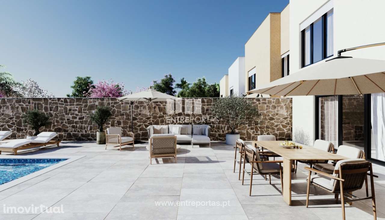 Venda de Lote com 310m2 em Rio Mau, Vila do Conde - Grande imagem: 3/9