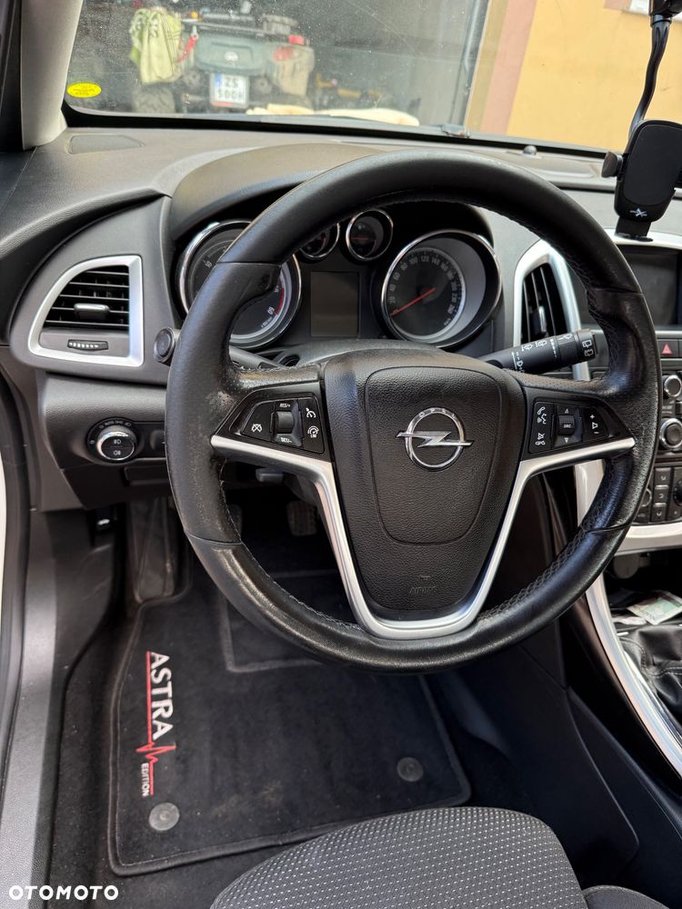 Opel Astra - 17