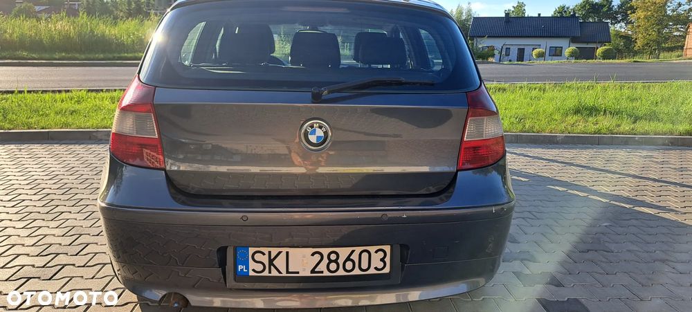 BMW Seria 1 120d - 4