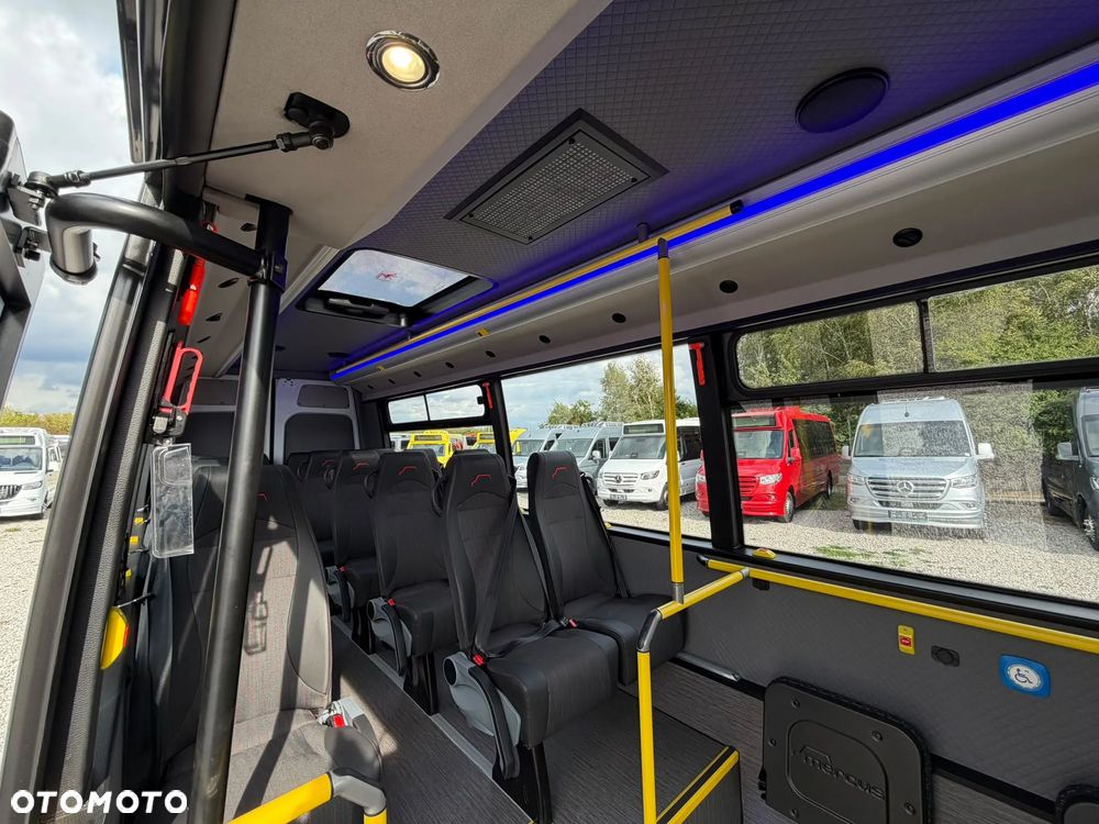 Mercedes-Benz Sprinter 517 - 15