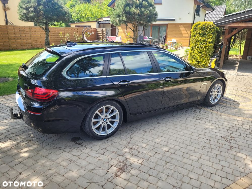 BMW Seria 5 520d Luxury Line - 32