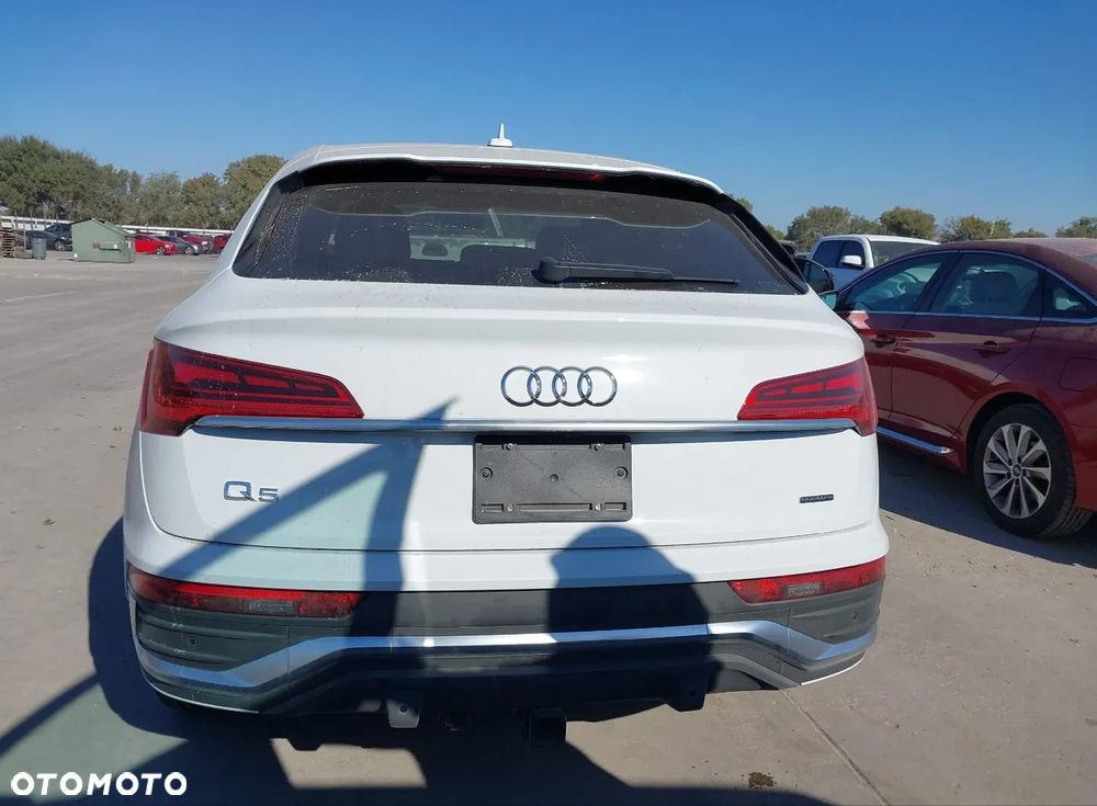 Audi Q5 Sportback - 3