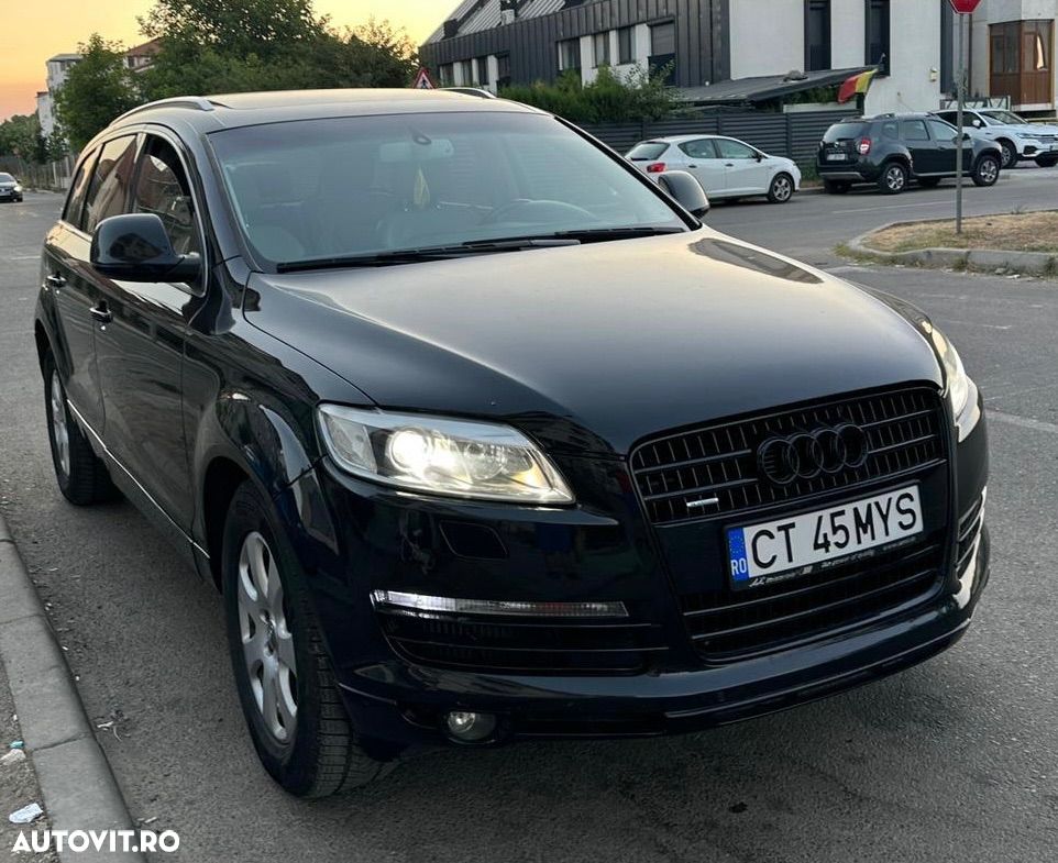Audi Q7 3.0 TDI DPF Quattro Tiptronic - 9