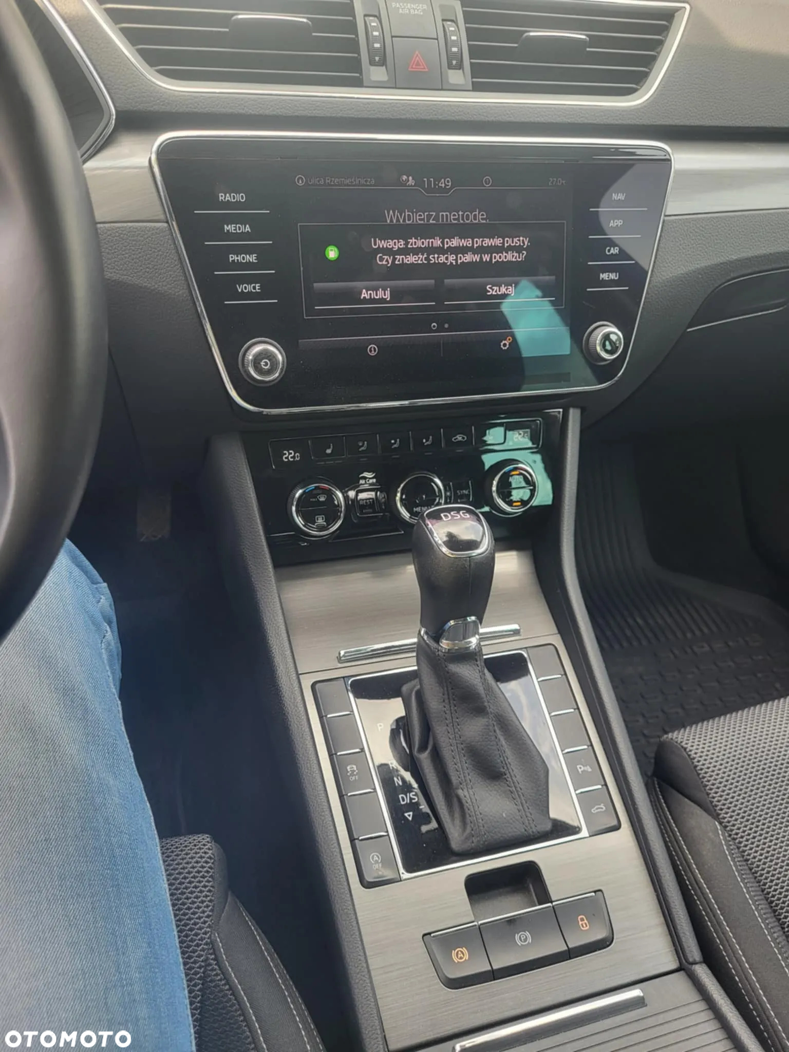 Skoda Superb 2.0 TDI SCR Ambition DSG - 5