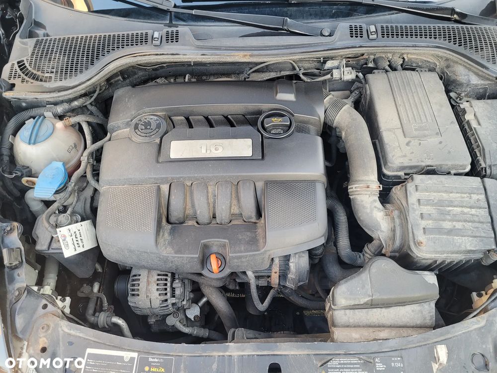 Skoda Octavia 1.6 Combi Advance - 15