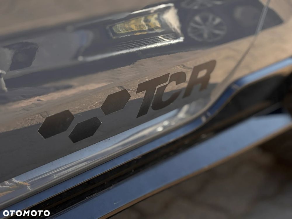 Volkswagen Golf - 14