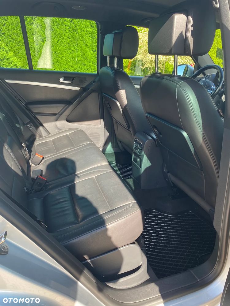 Volkswagen Tiguan 2.0 TDI 4Mot R-Style DSG - 15