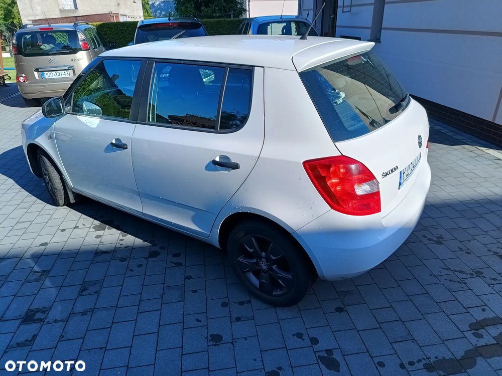 Skoda Fabia 1.6 TDI DPF Classic - 3
