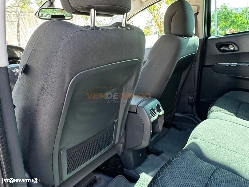 Peugeot 3008 1.6 BlueHDi Style - 18