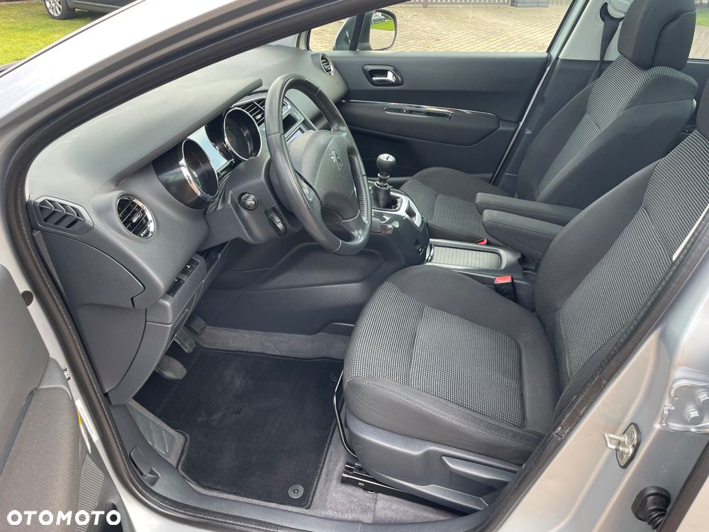 Peugeot 5008 - 6