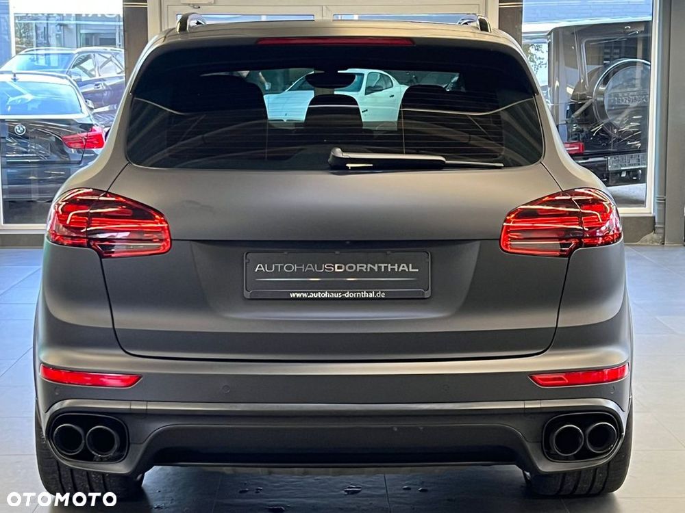 Porsche Cayenne S Diesel - 9