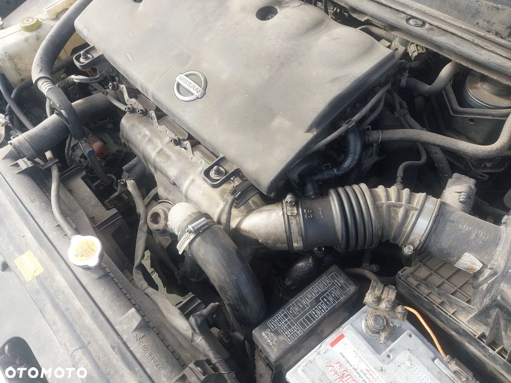 Nissan Primera P12 Hatchback 3 III silnik kompletny 2.2 DTI DCI 93KW 126KM YD22DDT YD22 turbina wtryski pompa paliwa wtryskowa drzwi klapa zderzak maska lusterko srebrne srebrny skrzynia biegów sprzęgło alternator maglownica mcperson sanki belka zawieszenia szyba konsola panel sterownik radio wyświetlacz moduł wiązka lampa reflektor podsufitka osłona przewód mechanizm hak holowniczy felgi przekaźnik przełącznik kierownica fotel lusterko klamka zamek zacisk hamulcowy NA CZĘŚCI WSZYSTKIE CZĘŚCI - 17
