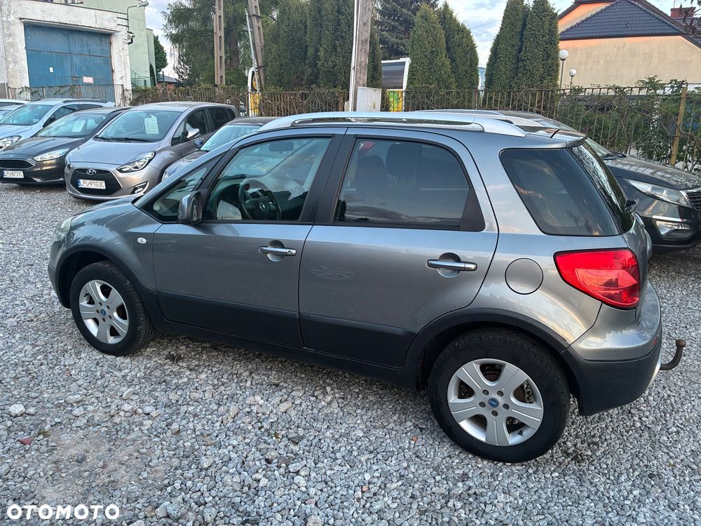 Fiat Sedici 1.6 16V 4x4 Luxury - 4