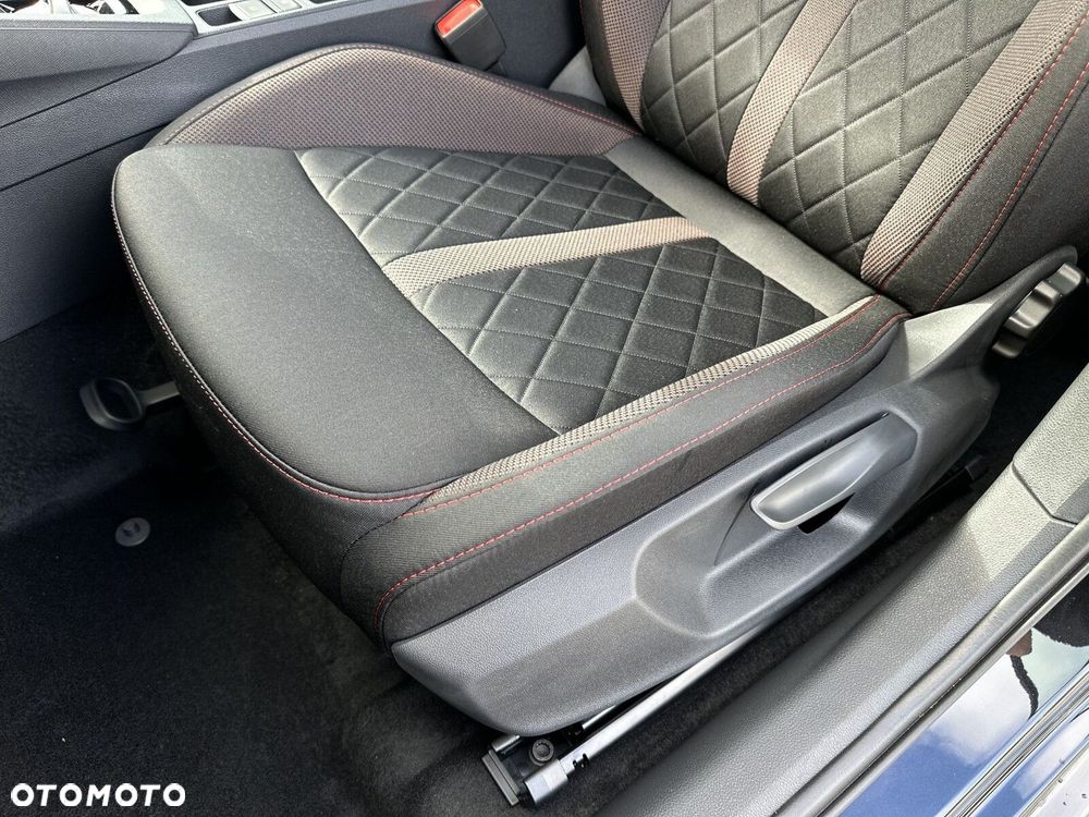 Skoda Octavia 2.0 TSI RS DSG - 22