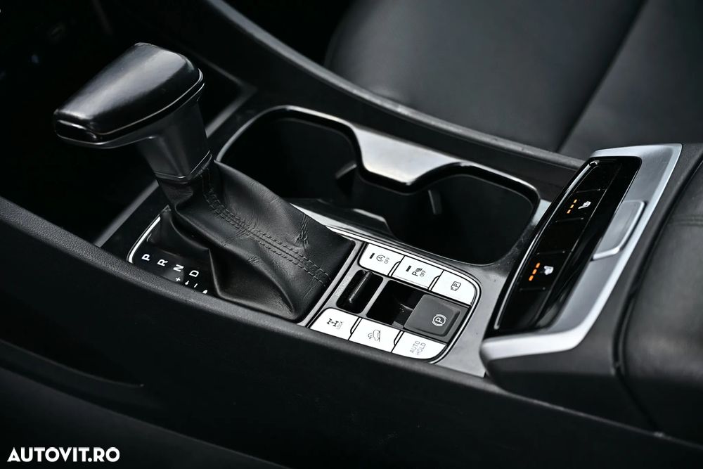 Hyundai Tucson 1.6 T-GDi HEV 4WD Select - 32