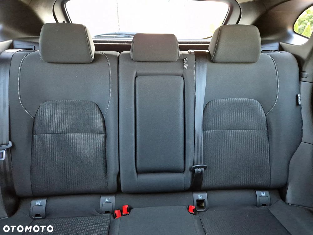 Nissan Qashqai 1.3 DIG-T mHEV N-Connecta - 21