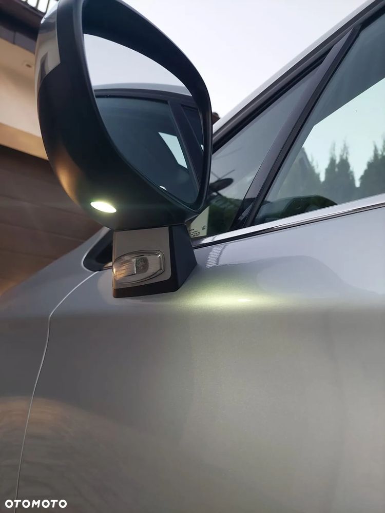 Citroën C4 e-HDi 115 ETG6 Exclusive - 16