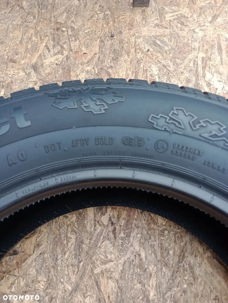 OPONY ZIMOWE 4x 215/65 R16 98H CONTINENTAL CROSS CONTACT - 6