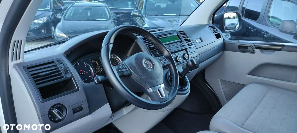 Volkswagen Transporter - 22