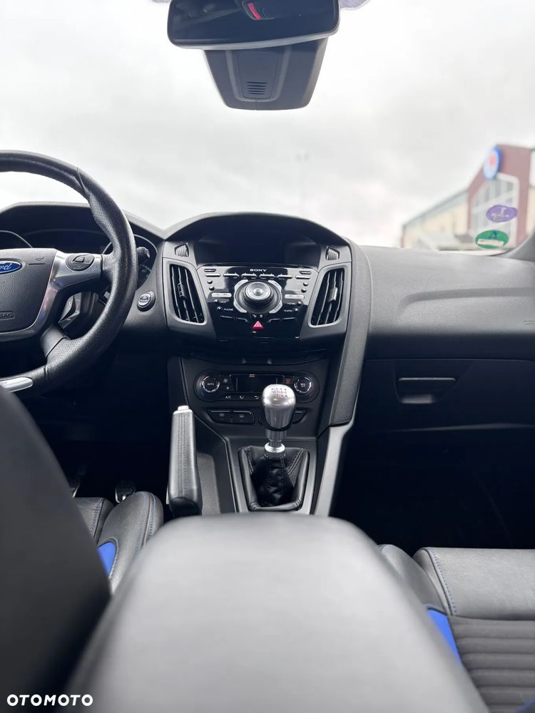 Ford Focus ST2 - 17