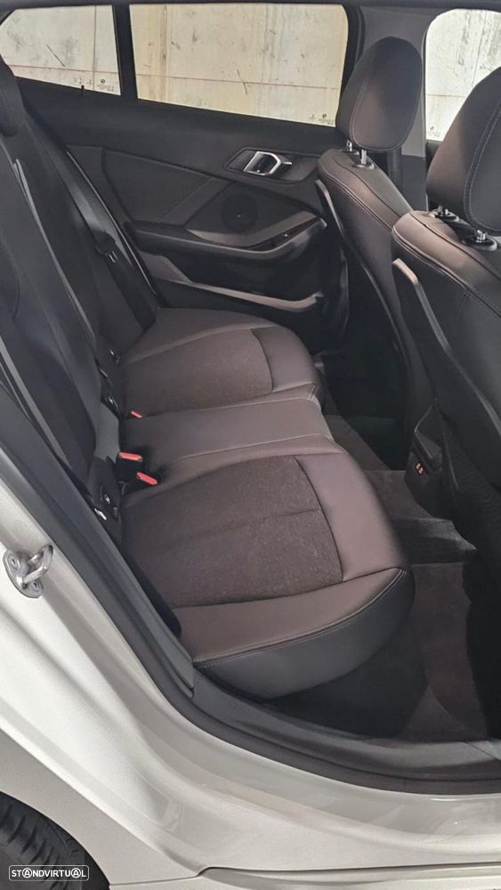 BMW 116 d Pack Desportivo M Auto - 30