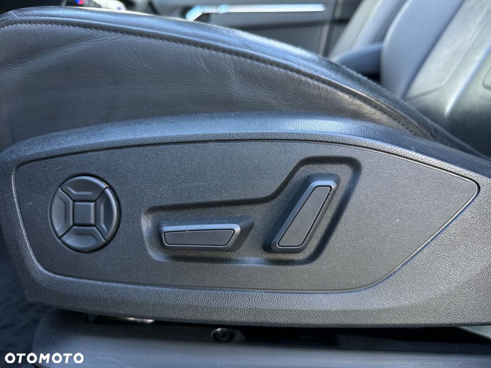 Audi Q3 45 TFSI Quattro S tronic - 28
