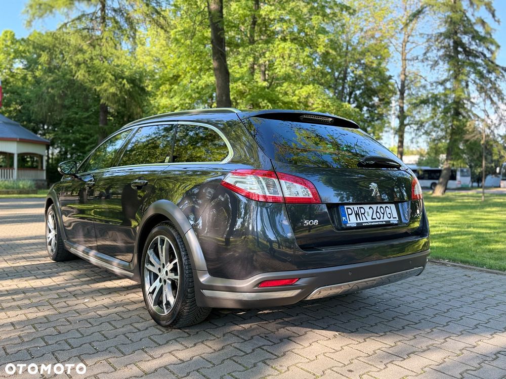 Peugeot 508 RXH Hybrid4 - 14