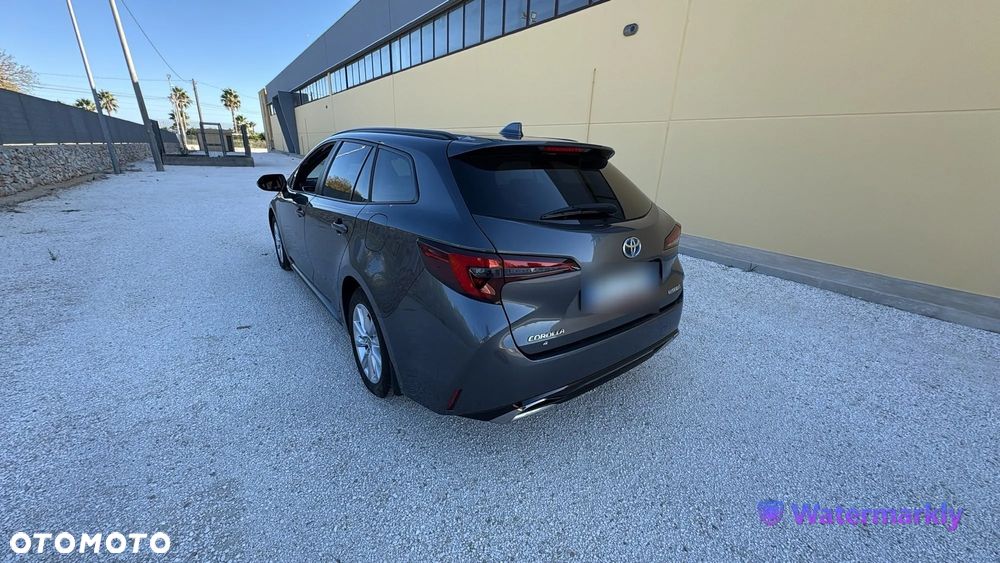 Toyota Corolla 1.8 Hybrid Touring Sports Business Edition - 4